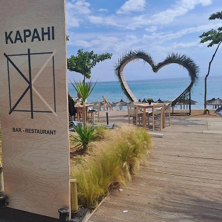 Beach Hotel Kapahi Pefkari Bagian luar foto