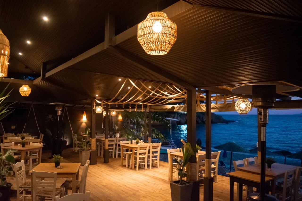 Beach Hotel Kapahi Pefkari Bagian luar foto