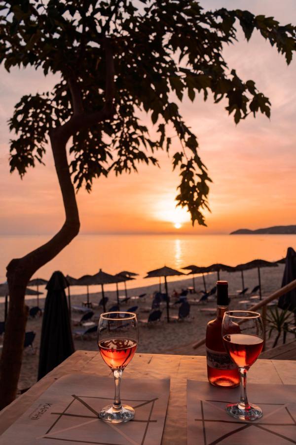 Beach Hotel Kapahi Pefkari Bagian luar foto