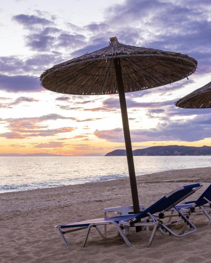 Beach Hotel Kapahi Pefkari Bagian luar foto